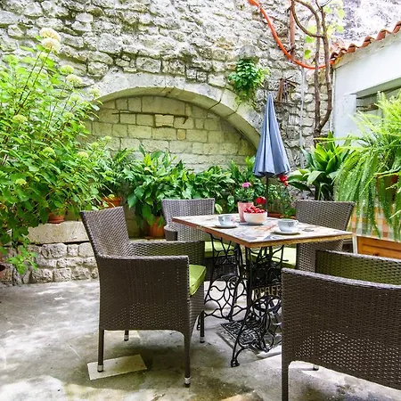 Studio Terrace Borgoforte Trogir