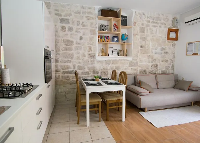 Studio Terrace Borgoforte * Trogir